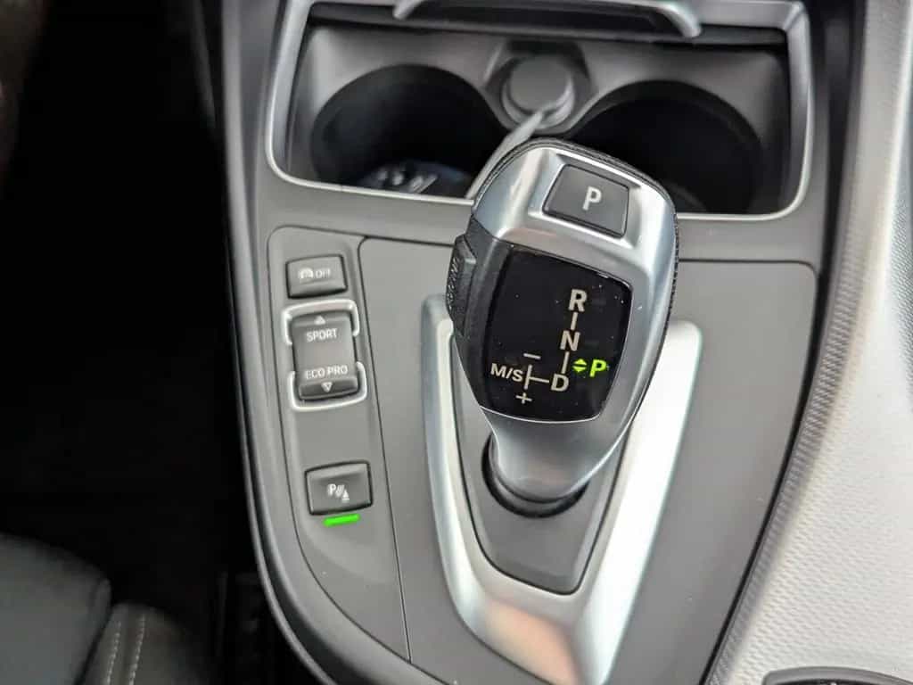 BMW 1 Series 118 i Edition M Sport Shadow LED+NAVI+PDC+SHZ+ 07/2019-photo-22