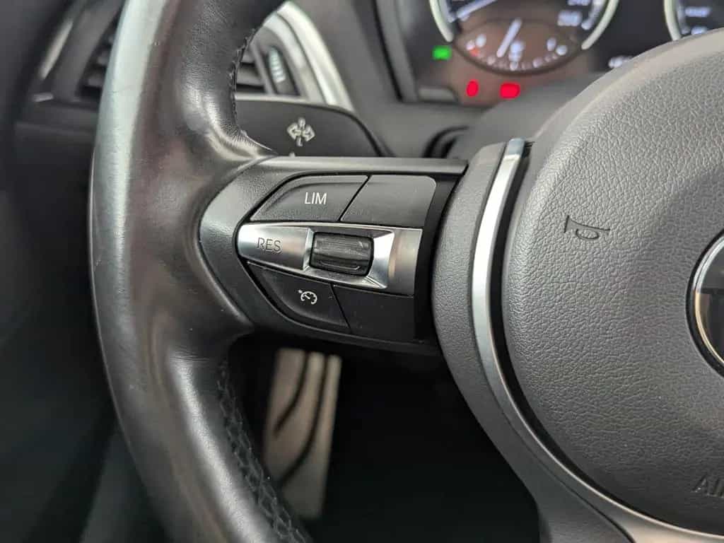 BMW 1 Series 118 i Edition M Sport Shadow LED+NAVI+PDC+SHZ+ 07/2019-photo-28