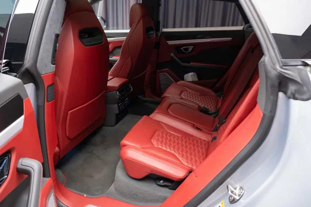 Lamborghini Urus 4.0 V8 Auto. 03/2020-photo-17