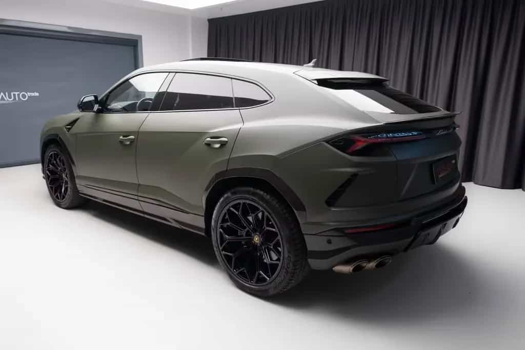 Lamborghini Urus 4.0 V8 Auto. 03/2020-photo-4