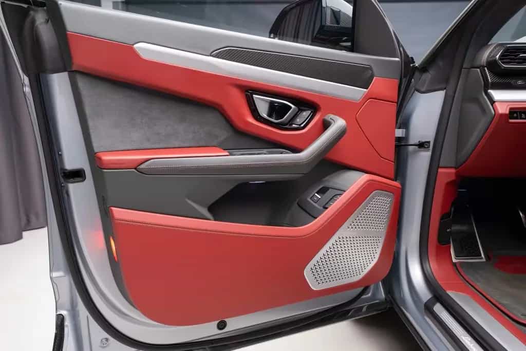 Lamborghini Urus 4.0 V8 Auto. 03/2020-photo-7