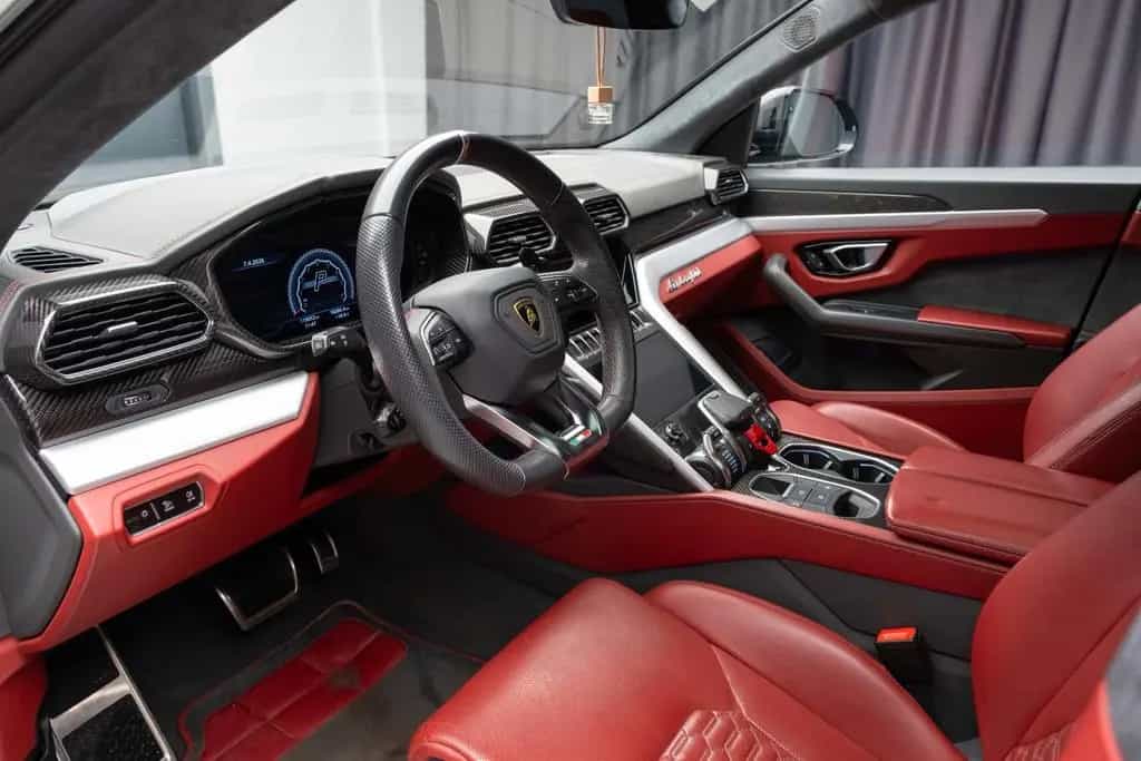 Lamborghini Urus 4.0 V8 Auto. 03/2020-photo-9