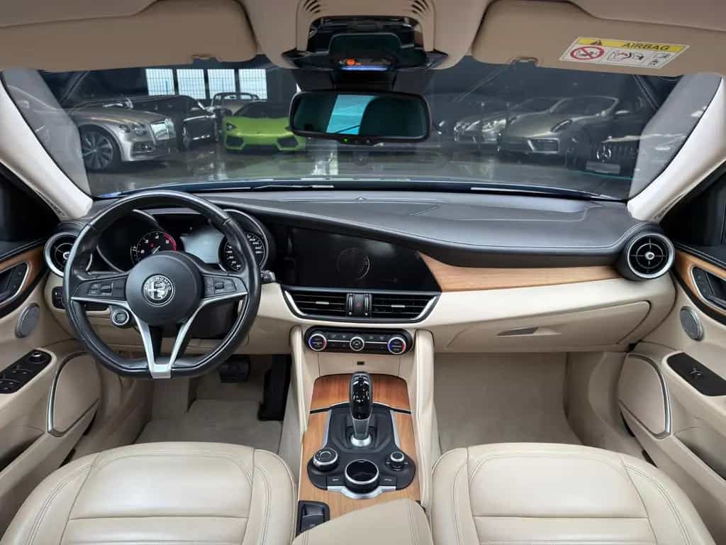 Alfa Romeo Giulia 2.2 JTDM LUSSO LEDER BEIGE/NAVI/AUTOMATIK 09/2018-photo-11