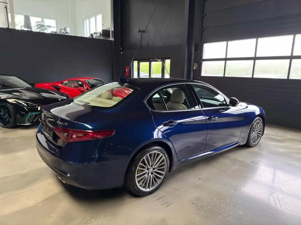Alfa Romeo Giulia 2.2 JTDM LUSSO LEDER BEIGE/NAVI/AUTOMATIK 09/2018-photo-3