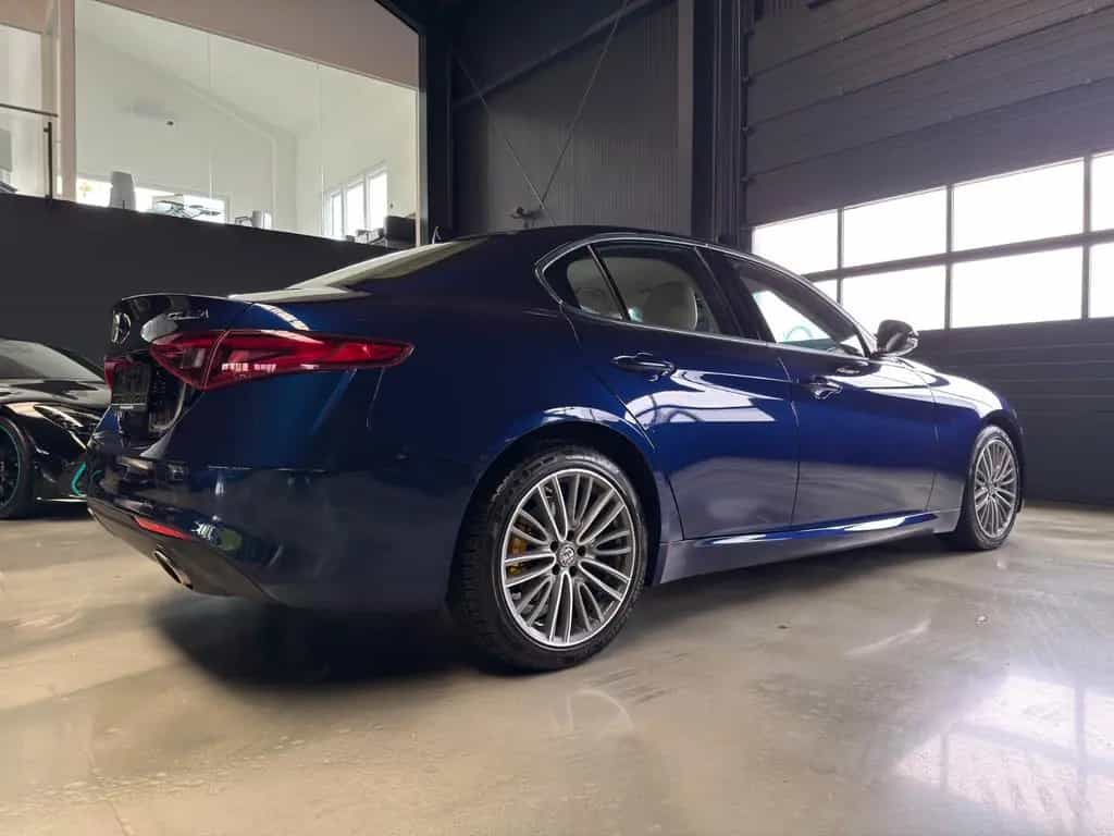 Alfa Romeo Giulia 2.2 JTDM LUSSO LEDER BEIGE/NAVI/AUTOMATIK 09/2018-photo-32