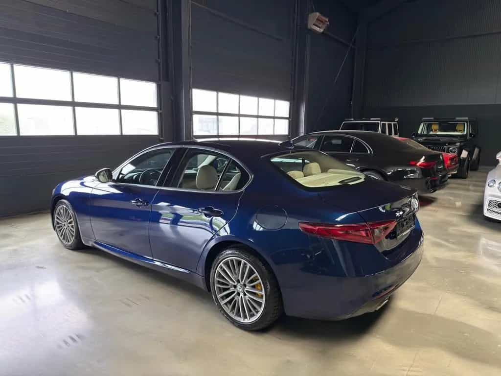Alfa Romeo Giulia 2.2 JTDM LUSSO LEDER BEIGE/NAVI/AUTOMATIK 09/2018-photo-4