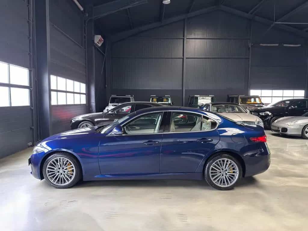 Alfa Romeo Giulia 2.2 JTDM LUSSO LEDER BEIGE/NAVI/AUTOMATIK 09/2018-photo-6
