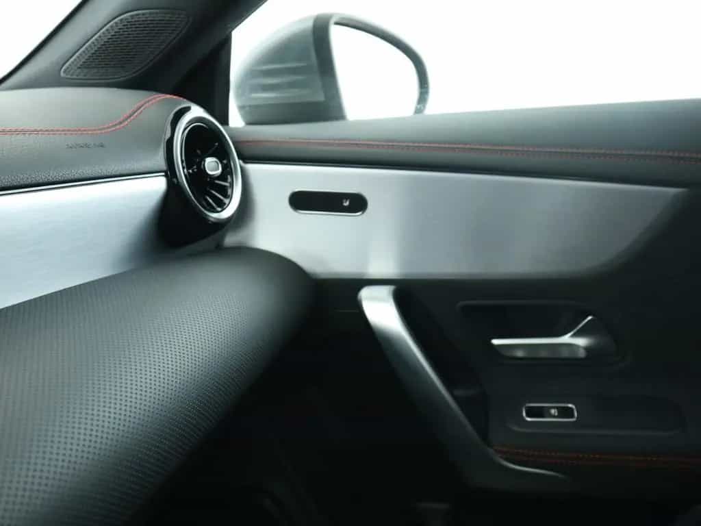 Mercedes-Benz CLA-Class 200 *AMG-Line*LED*PTS*Kamera*Navi*SpurH*SHZ* 11/2019-photo-15