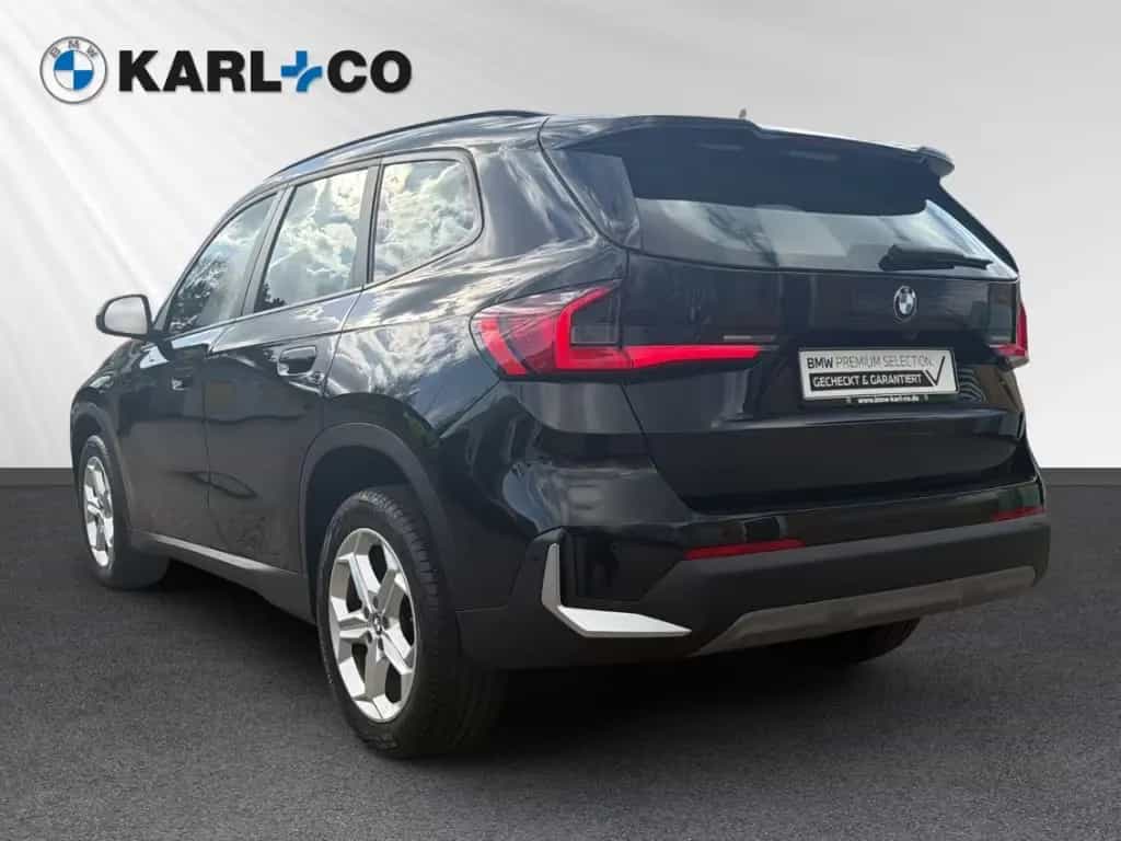 BMW X1 18d sDrive LED Parkassist. SHZ Komfortzugang 02/2023-photo-2