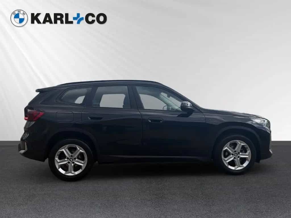 BMW X1 18d sDrive LED Parkassist. SHZ Komfortzugang 02/2023-photo-4