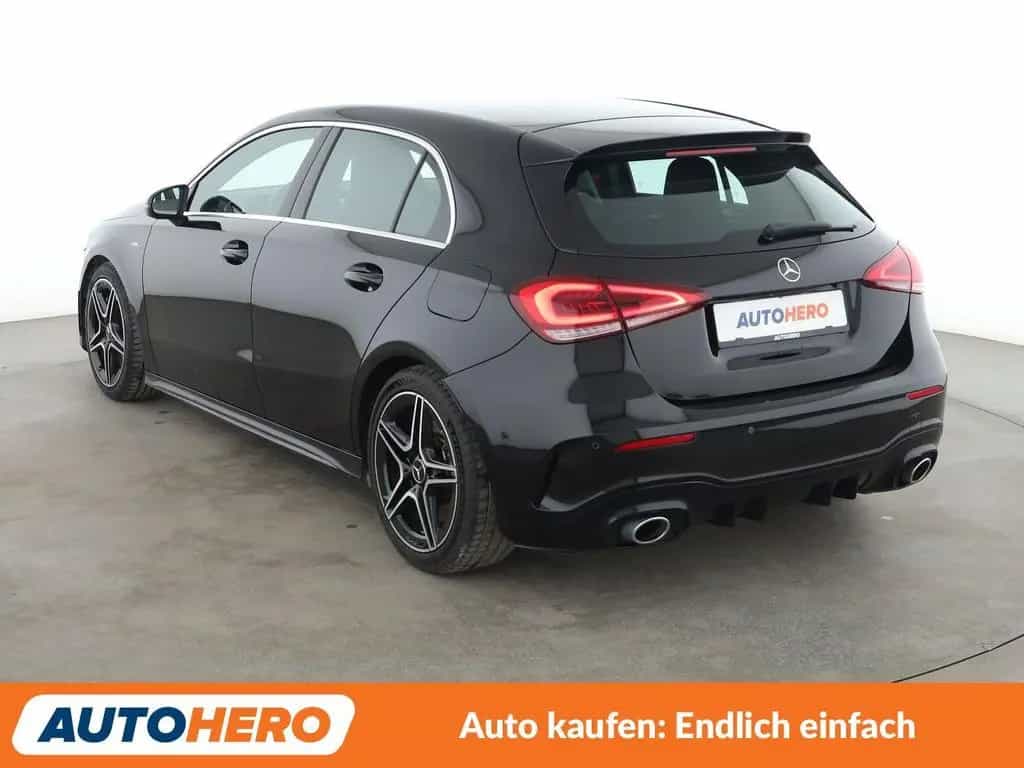 Mercedes-Benz A-Class 35 AMG 4Matic Aut.*MULTIBEAM*NAVI*TEMPO*CAM*SH 11/2021-photo-2