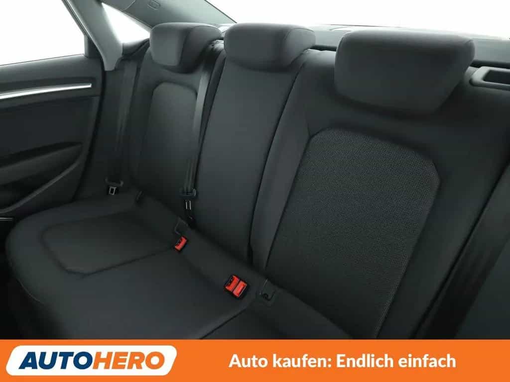 Audi A3 Limousine 35 TFSI Aut.*NAVI*LED*TEMPO*PDC* 06/2020-photo-13