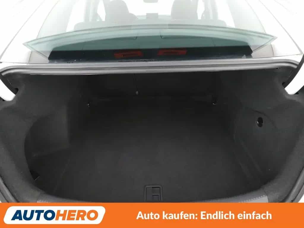 Audi A3 Limousine 35 TFSI Aut.*NAVI*LED*TEMPO*PDC* 06/2020-photo-17