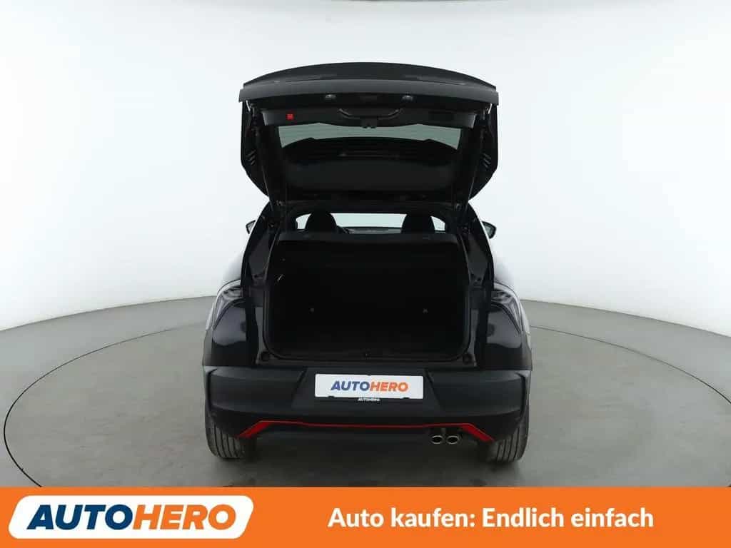 Alfa Romeo Junior 1.2 VGT Speciale Aut.*NAVI*LED*ACC*SPUR* 05/2025-photo-13