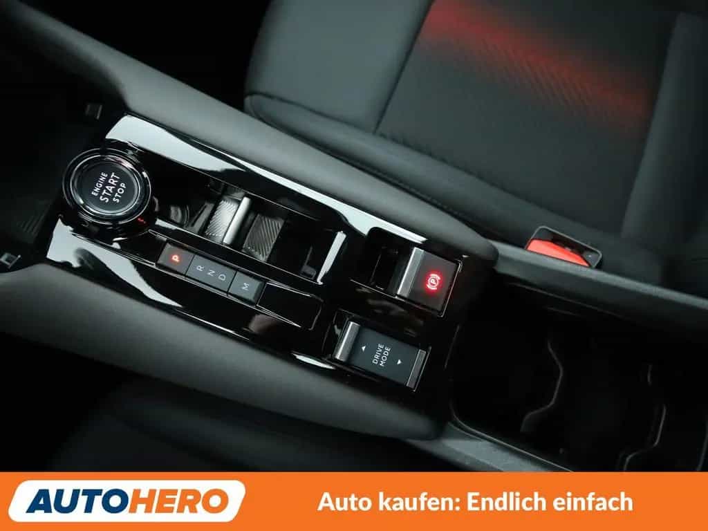 Alfa Romeo Junior 1.2 VGT Speciale Aut.*NAVI*LED*ACC*SPUR* 05/2025-photo-20