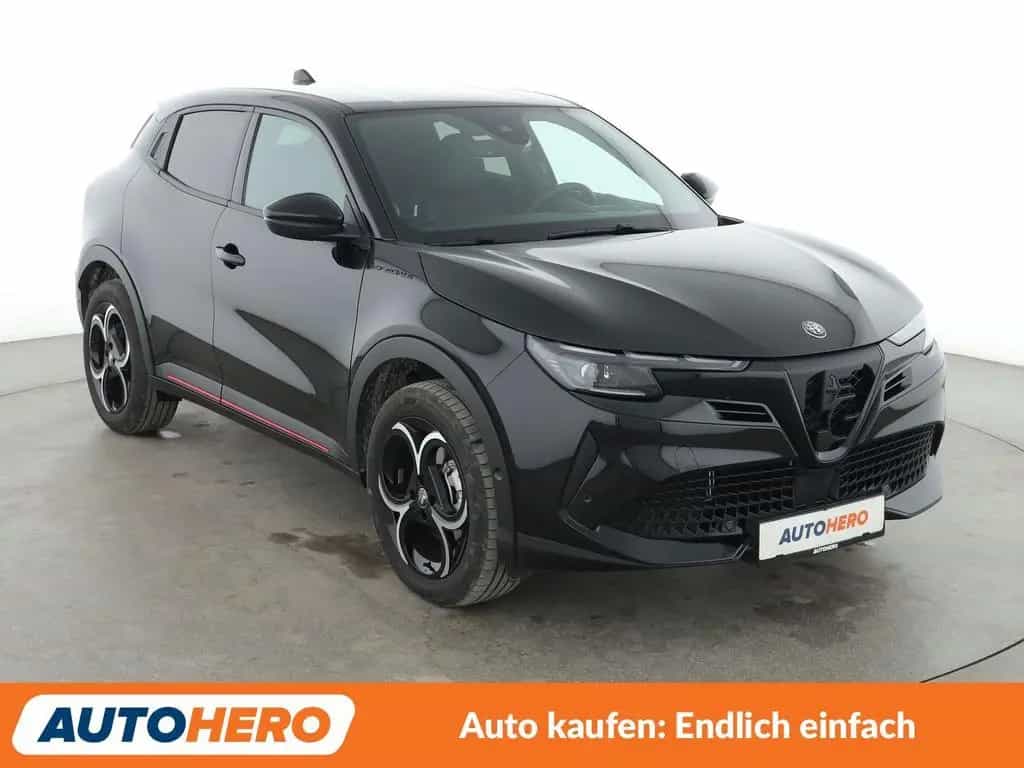 Alfa Romeo Junior 1.2 VGT Speciale Aut.*NAVI*LED*ACC*SPUR* 05/2025-photo-5