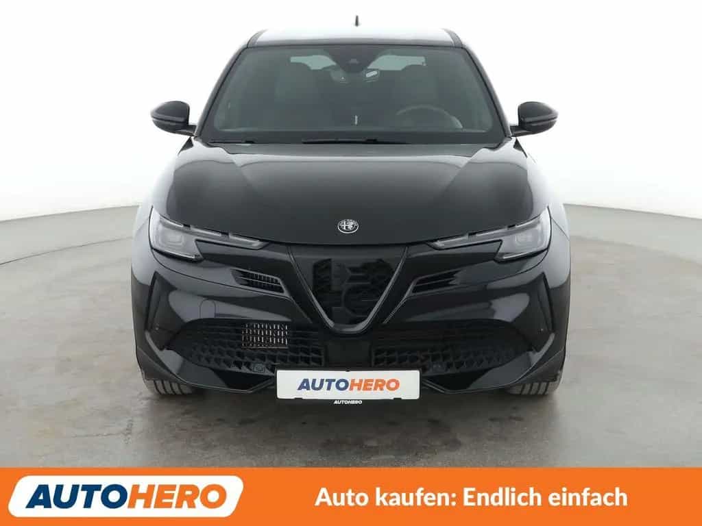 Alfa Romeo Junior 1.2 VGT Speciale Aut.*NAVI*LED*ACC*SPUR* 05/2025-photo-6