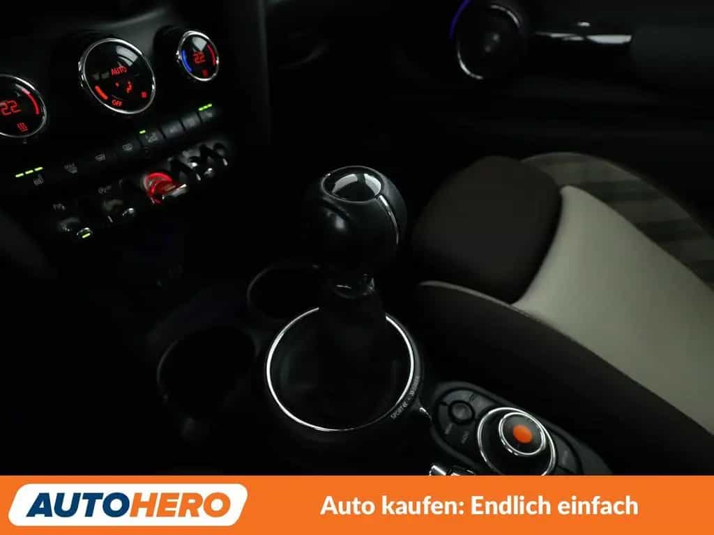 MINI Cooper *NAVI*TEMPO*PDC*SHZ*KLIMA*GARANTIE* 11/2014-photo-23