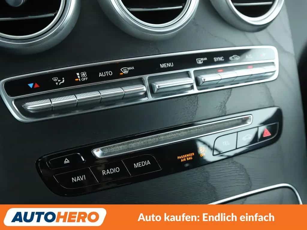 Mercedes-Benz C-Class 180 AMG Line Aut.*LED*NAVI*TEMPO*PDC*SHZ*KLIMA 04/2018-photo-21