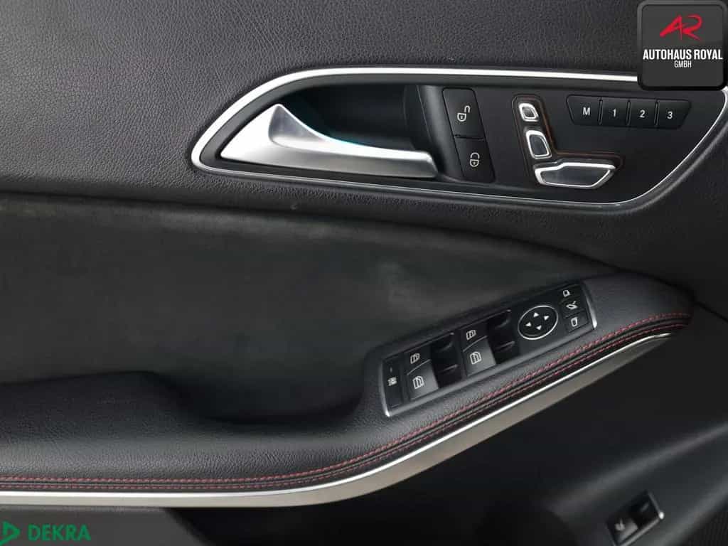 Mercedes-Benz CLA 250 Coupe 4M AMG SPORT EDITION PANORAMA,H/K 04/2018-photo-17