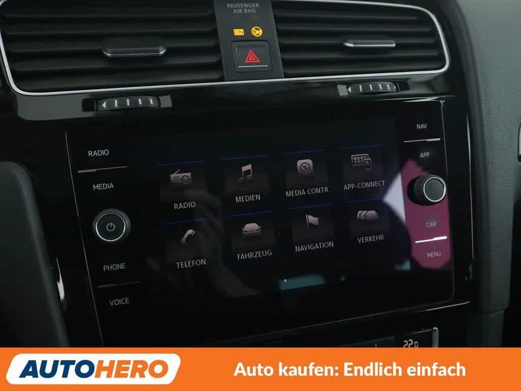 Volkswagen Golf VII 1.4 TSI Highline BM Aut.*NAVI*ACC*PDC* 05/2017-photo-20