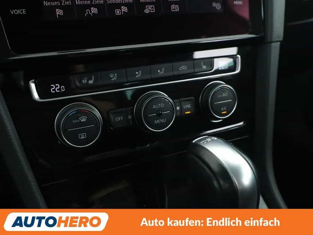 Volkswagen Golf VII 1.4 TSI Highline BM Aut.*NAVI*ACC*PDC* 05/2017-photo-23