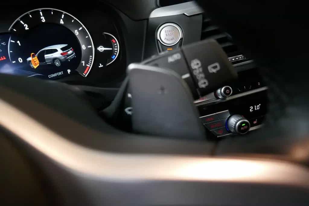 BMW X3 xDrive 20i M Sport *PANO*AHK*3 ZONEN KLIMAAU 10/2021-photo-27