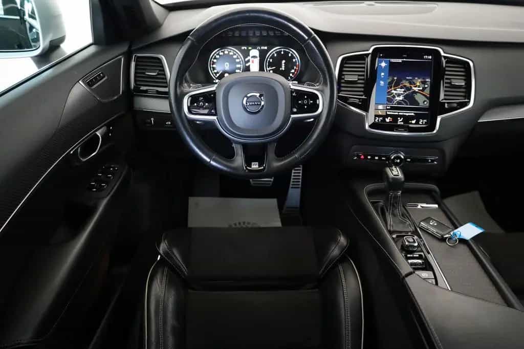 Volvo XC90 R Design AWD 7 Sitzer,Leder,Navi,360°,AHK 12/2017-photo-15