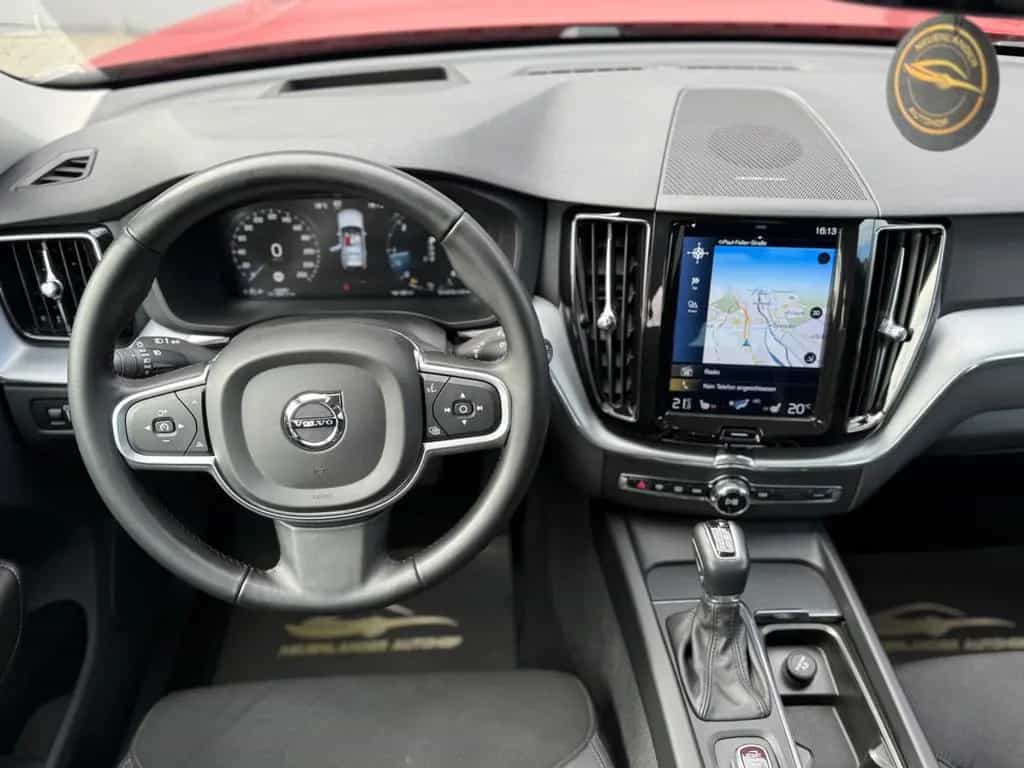 Volvo XC60 XC 60 D4 Momentum*Automatik*HUD*1.Hand*AHK*Leder 03/2019-photo-13