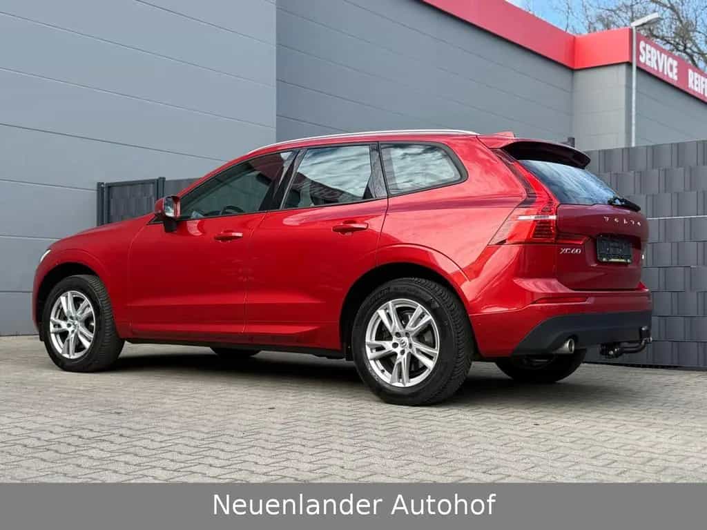 Volvo XC60 XC 60 D4 Momentum*Automatik*HUD*1.Hand*AHK*Leder 03/2019-photo-5