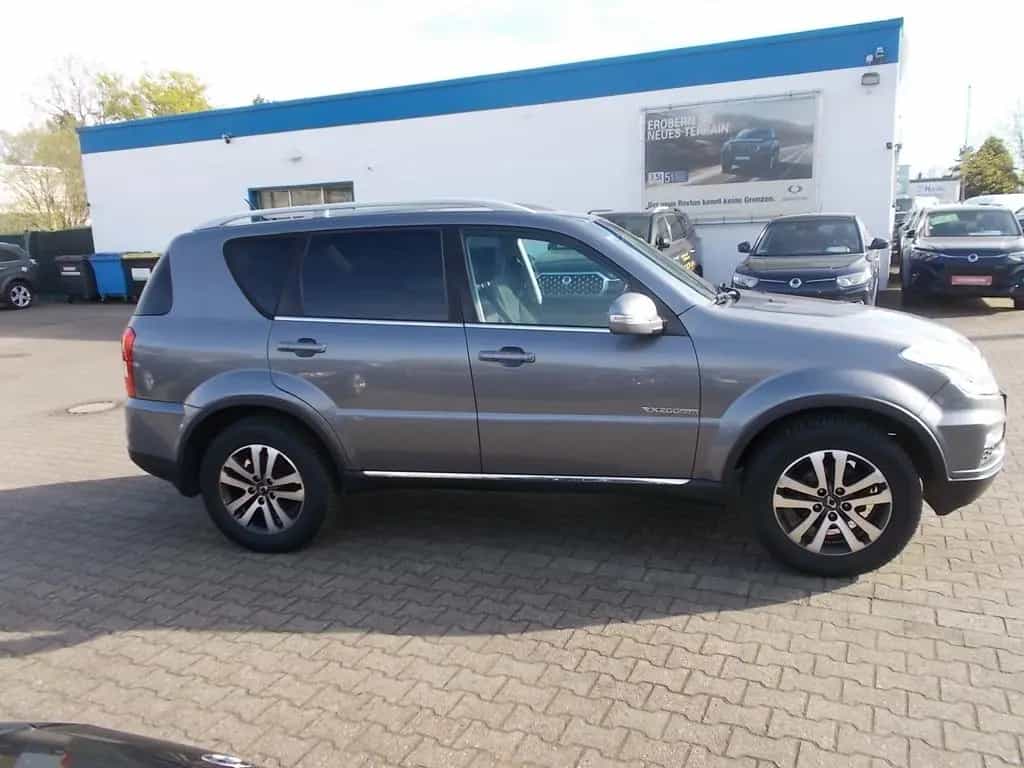 Ssangyong REXTON Rexton W Quartz 4WD, AHK, Allwetter, 1.Hd 03/2015-photo-3