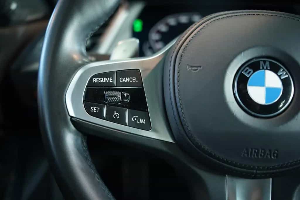 BMW M135 xDrive *2.Hand *Schale *H&K *PDC *H-UP 04/2020-photo-36