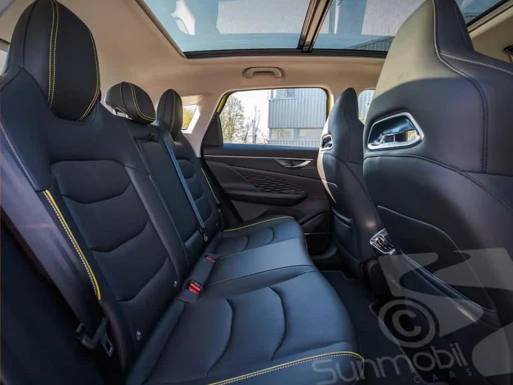 BAIC X55 1.5 T-GDI 360°Kamera Panoramadach auf Lager 05/2024-photo-24