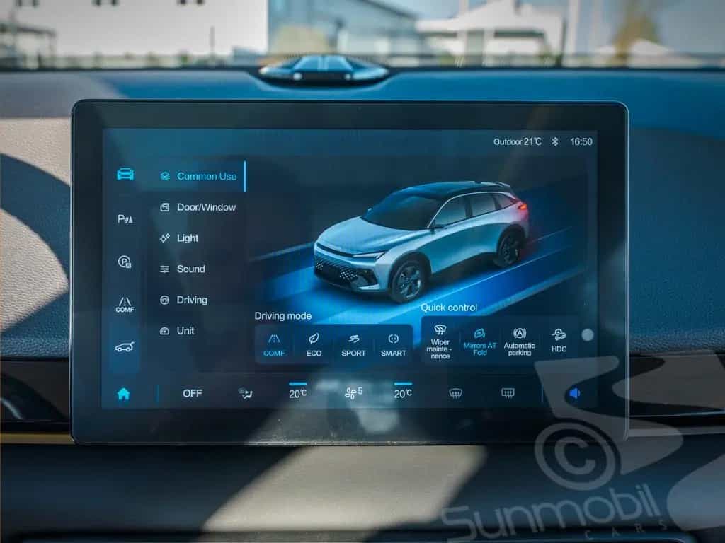 BAIC X55 1.5 T-GDI 360°Kamera Panoramadach auf Lager 05/2024-photo-29