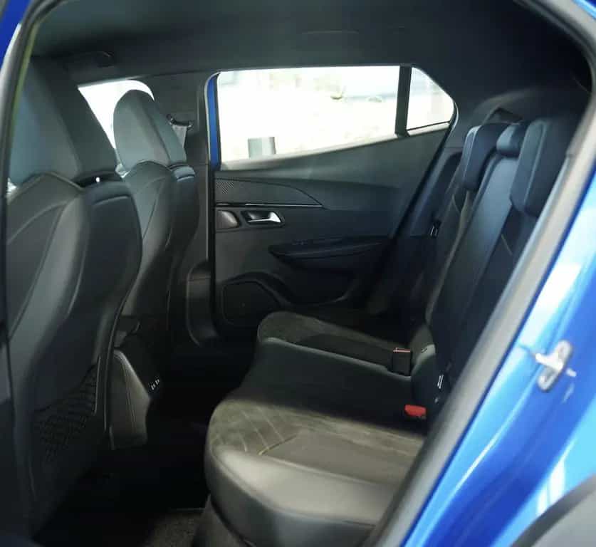 Peugeot 2008 GT *18 Zoll *ACC *Digital *Kamera 08/2020-photo-22