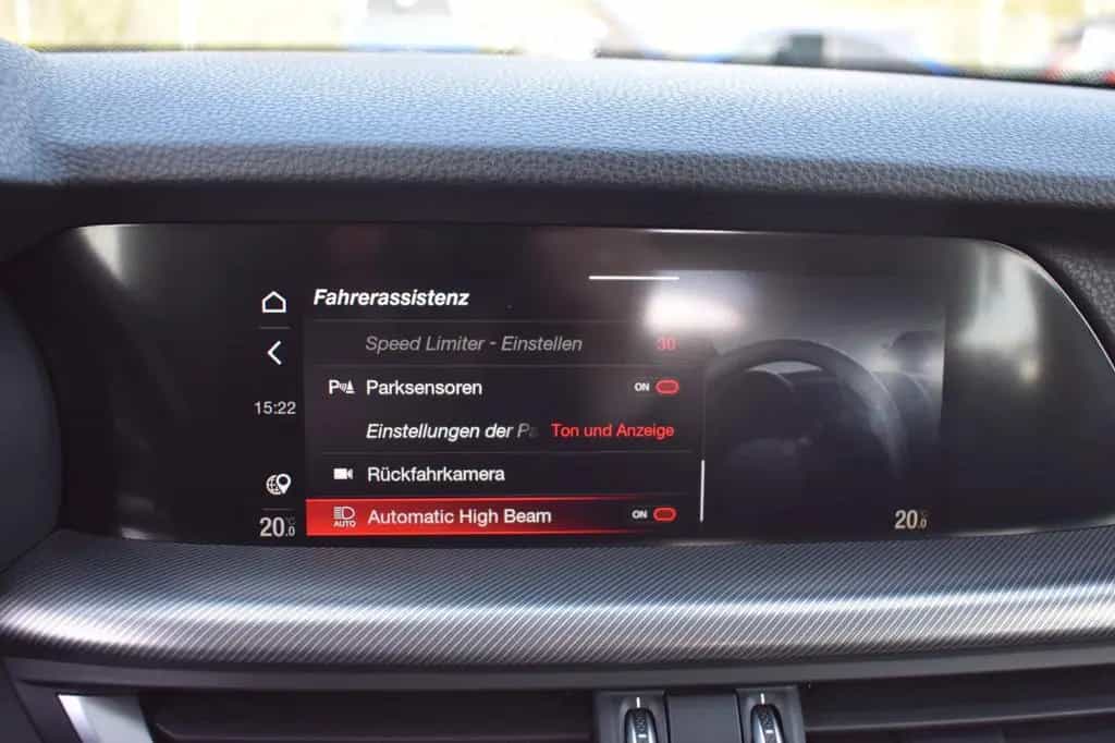 Alfa Romeo Stelvio Super Q4 Keyless Go AHK 05/2021-photo-29
