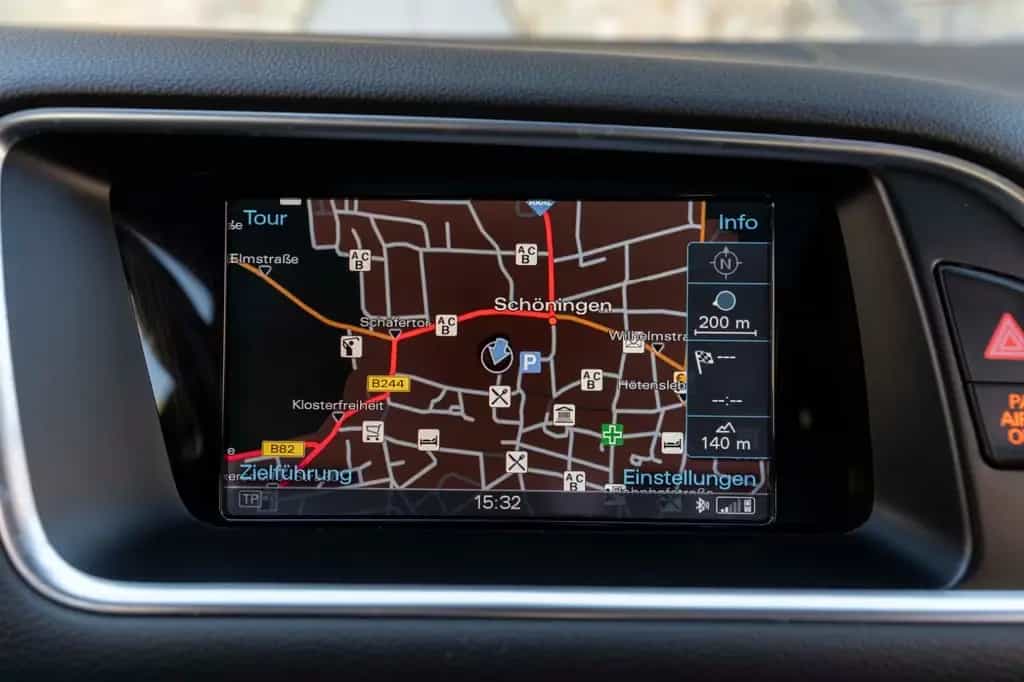 Audi SQ5 3.0TFSI QUATTRO B&O BIXENON KAM NAV ALC PANO 04/2015-photo-16