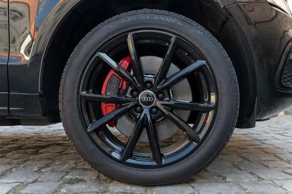 Audi SQ5 3.0TFSI QUATTRO B&O BIXENON KAM NAV ALC PANO 04/2015-photo-24