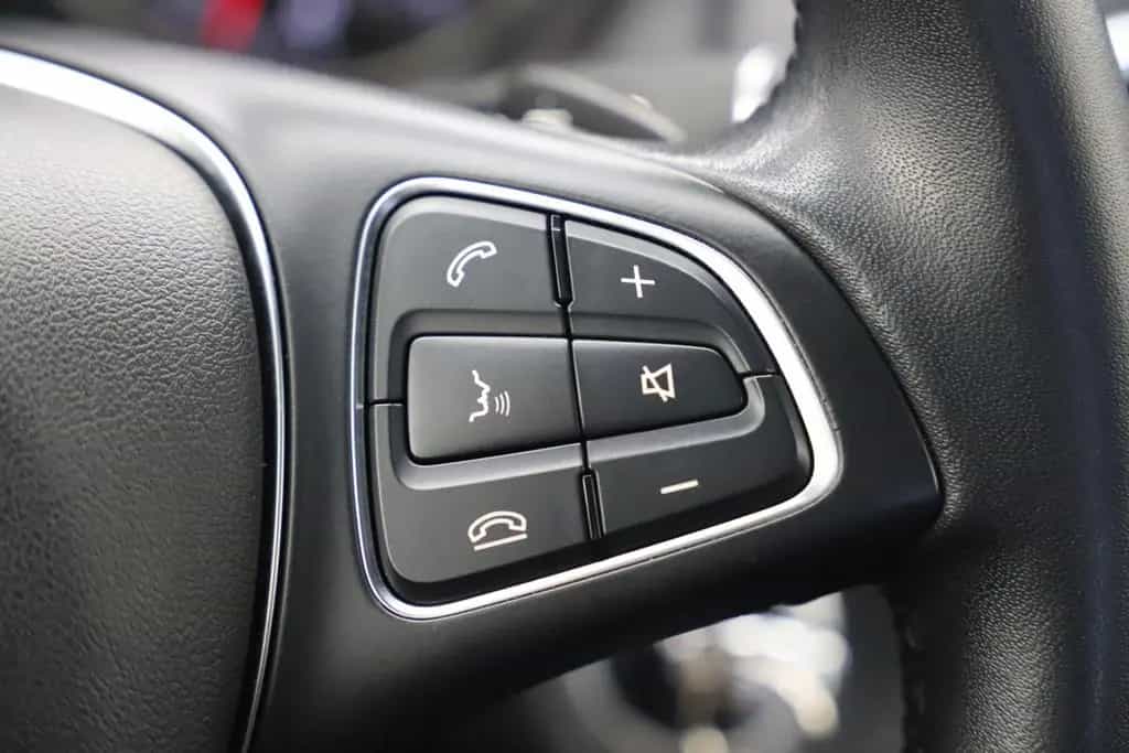 Mercedes-Benz A 180 122PS Automatik Style Navi PDC SHZ LED 06/2016-photo-25