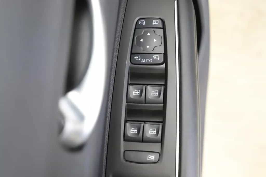 Renault Koleos 2.0dCi 184PS X-tronic Initiale Paris 4WD 07/2021-photo-24