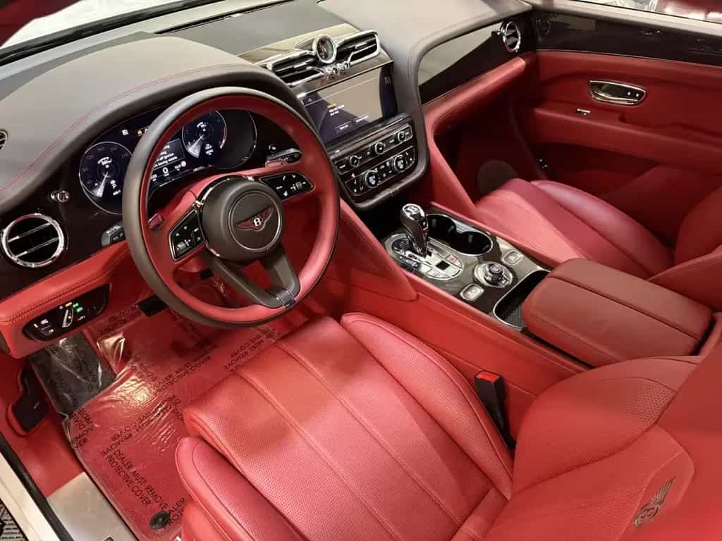 Bentley Bentayga 4.0 V8 AWD/LED/CARPLAY/360 01/2022-photo-10