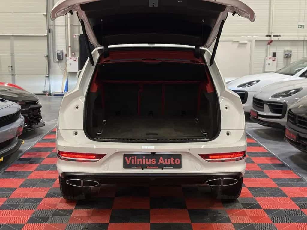 Bentley Bentayga 4.0 V8 AWD/LED/CARPLAY/360 01/2022-photo-36