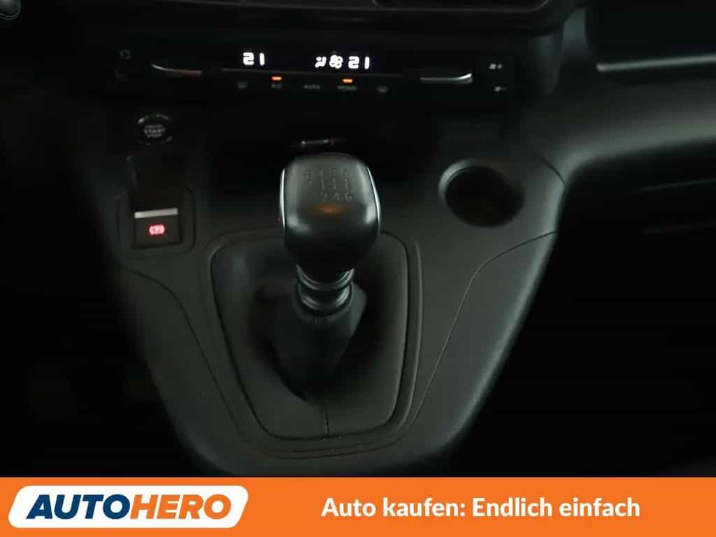 Citroën Berlingo 1.5 Blue-HDi Feel MPV M *NAVI*TEMPO*CAM 07/2023-photo-22