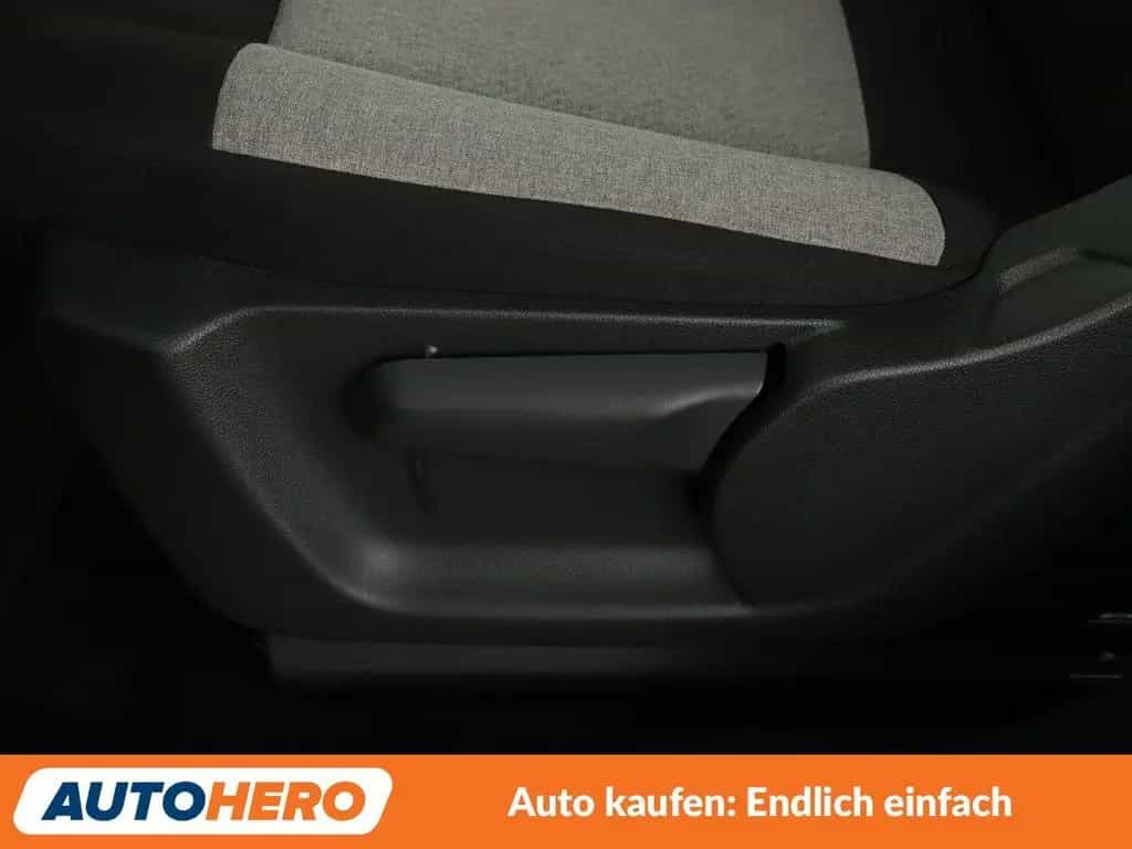 Citroën Berlingo 1.5 Blue-HDi Feel MPV M *NAVI*TEMPO*CAM 07/2023-photo-23