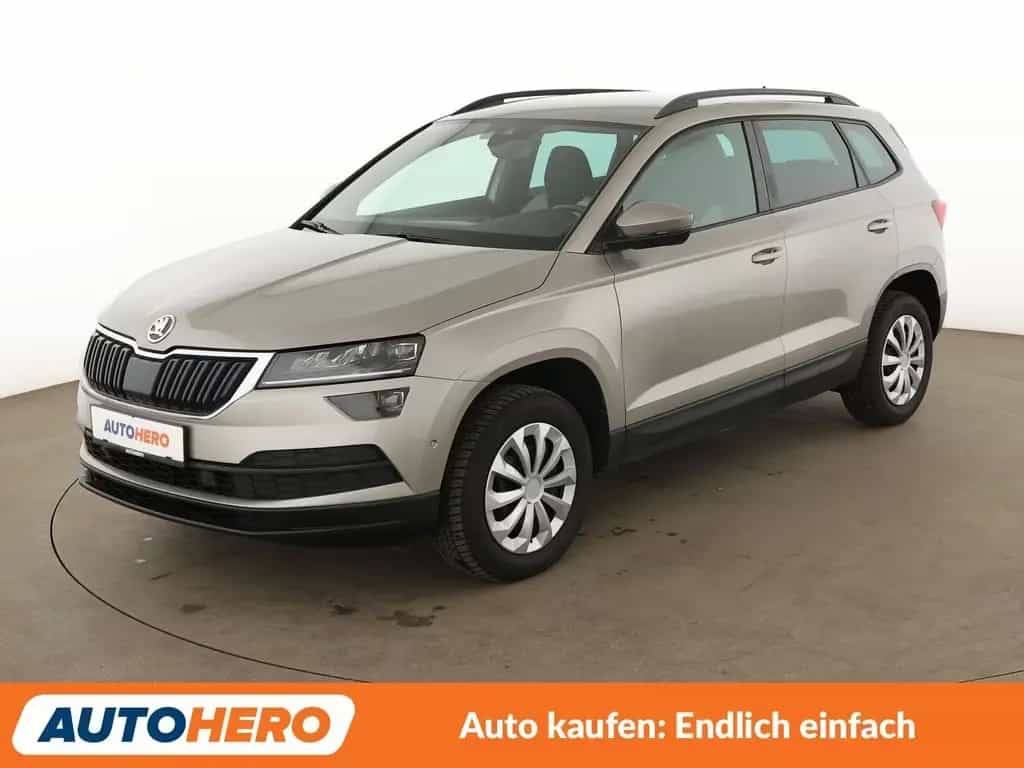 Skoda Karoq 1.5 TSI ACT Style Aut.*NAVI*LED*TEMPO*CAM* 04/2018-photo-0