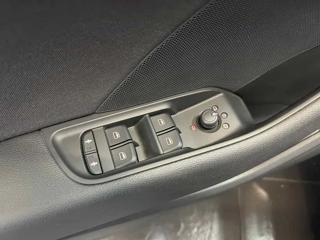 Audi A3 1.4 TFSI Sportback ambition ultra*Automatik* 02/2016-photo-13