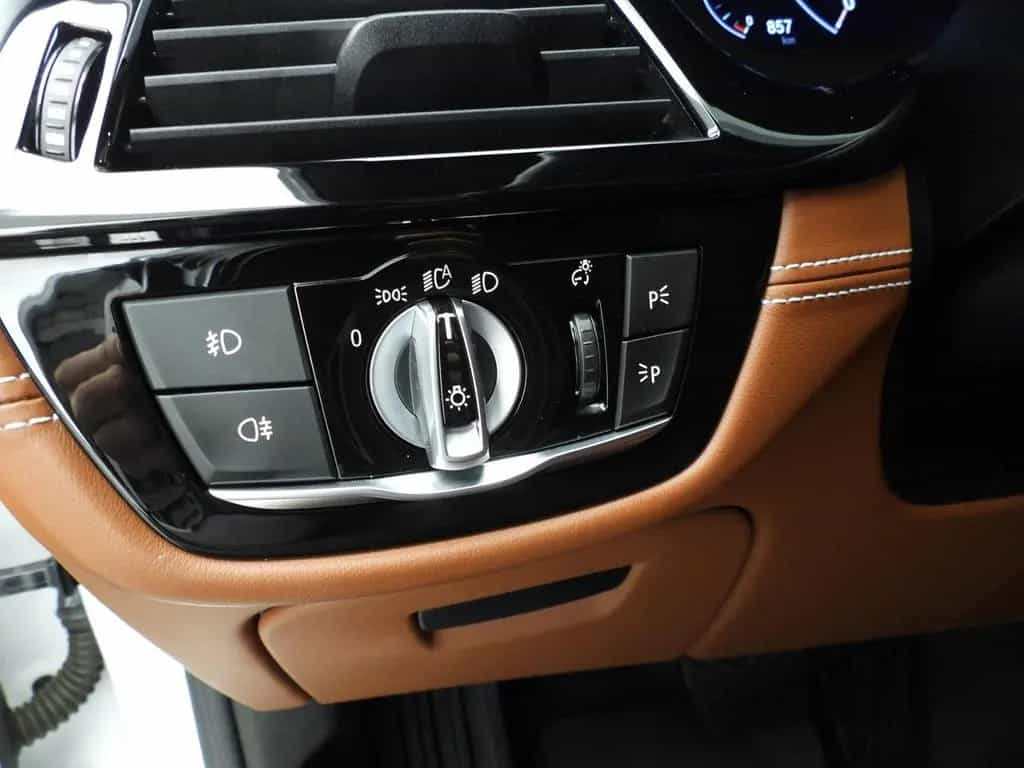 BMW 5 Series 520 5 Serie Sedan 520d | LED | Leder | HUD | Act 03/2019-photo-24