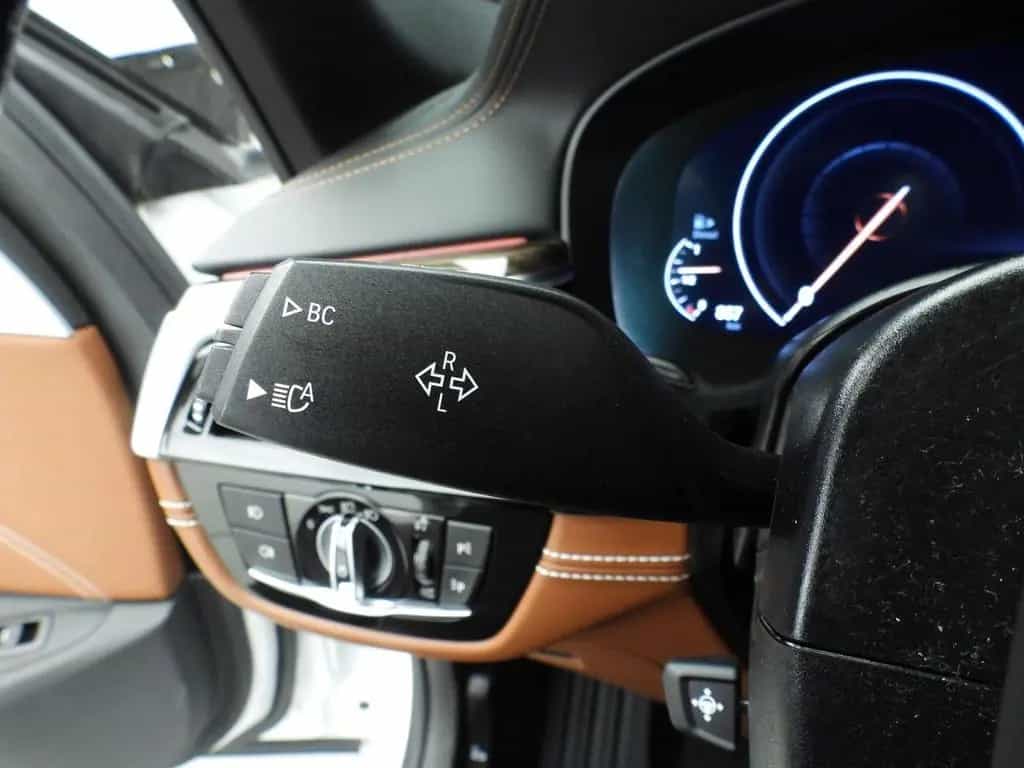 BMW 5 Series 520 5 Serie Sedan 520d | LED | Leder | HUD | Act 03/2019-photo-28