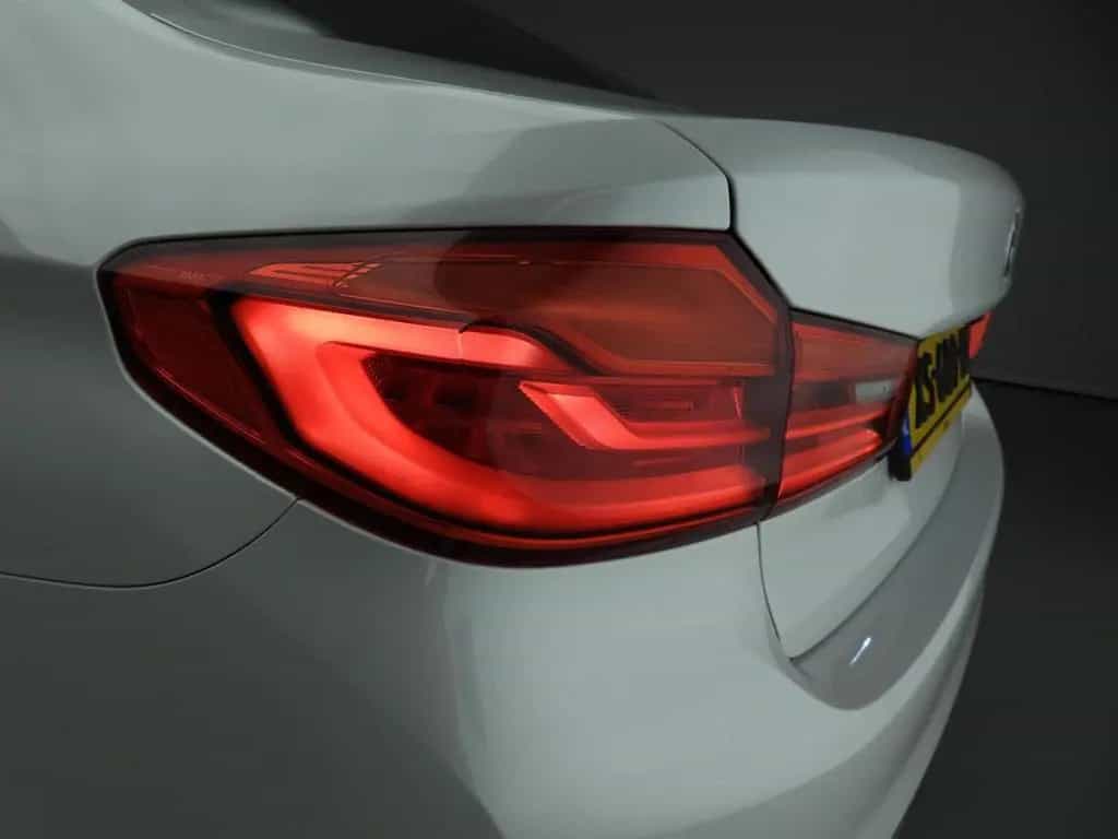 BMW 5 Series 520 5 Serie Sedan 520d | LED | Leder | HUD | Act 03/2019-photo-49