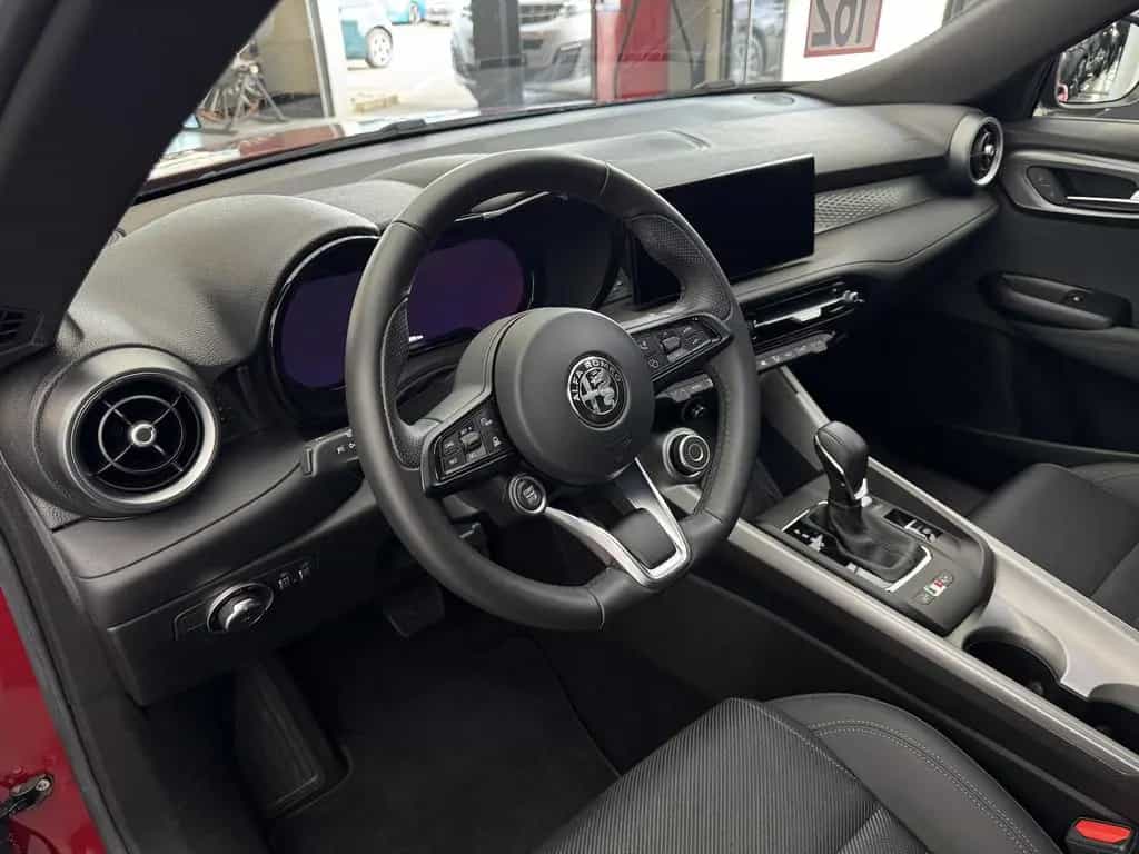 Alfa Romeo Tonale 1.6 VGT-D Sprint ACC Sitzheizung 09/2023-photo-12